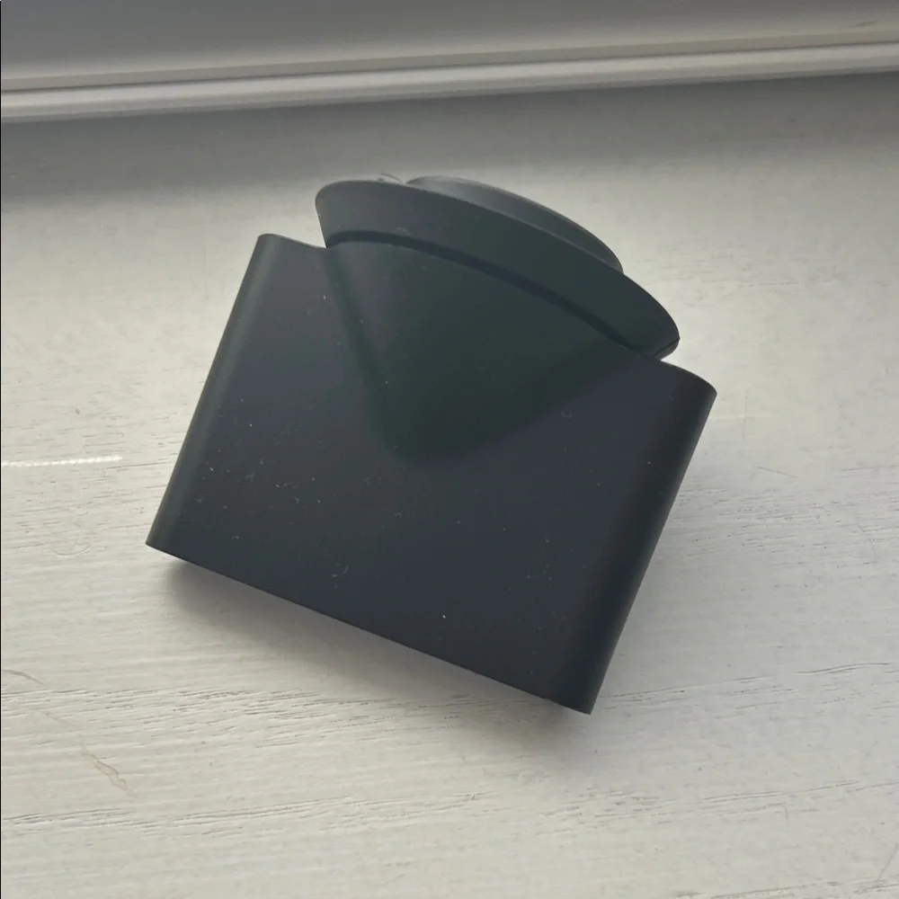 Dyson Supersonic Hair Dryer, Prussian Blue/Rich Copper, with attachments. - Picture 4 of 7